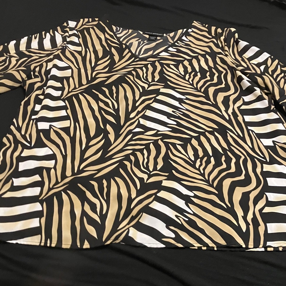 Ashley Stewart Black and Tan Patterned Top